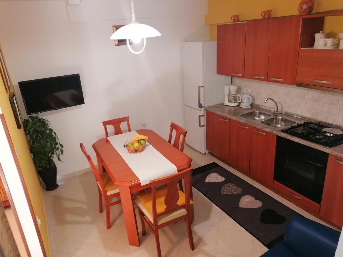 Apartman Bruna Novigrad Istria エクステリア 写真